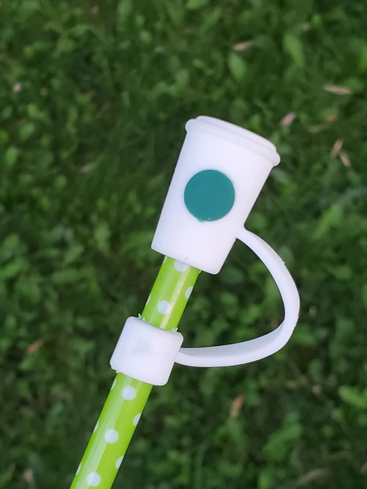 Silicon Latte Cup W/Green Circle Straw Topper/Plug