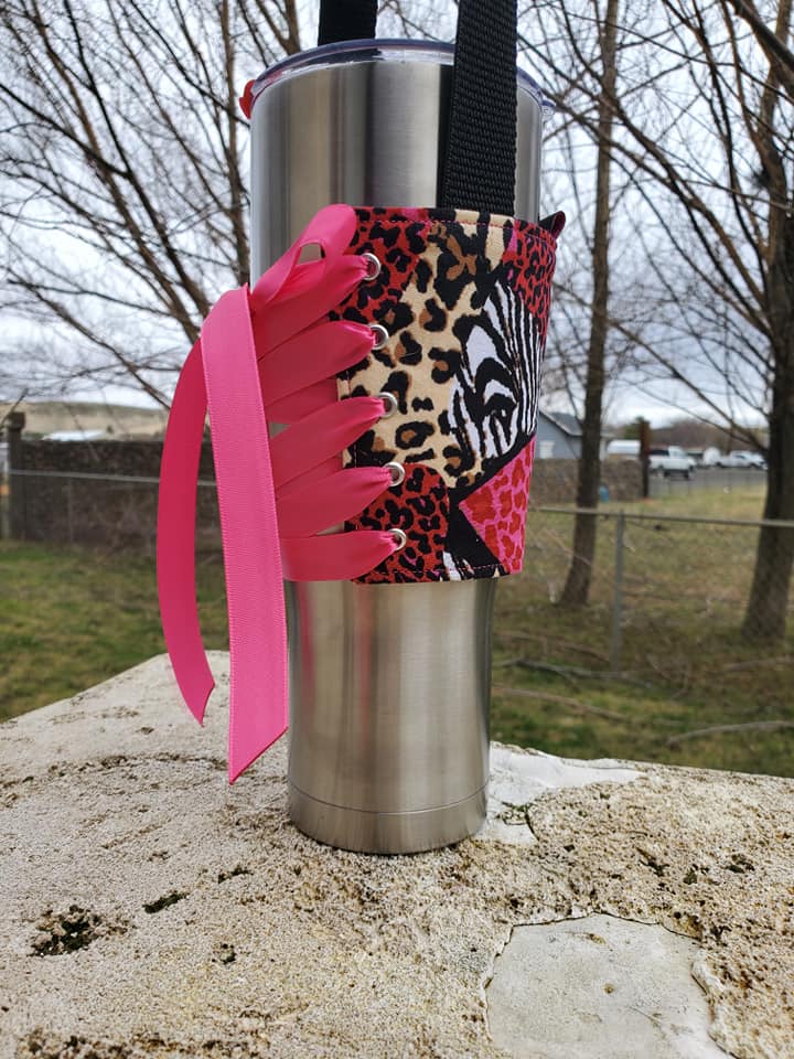 Icecream Crochet Water Bottle Holder Pink Thermos Carrier Shoulder Bag  Unique Personalized Gift for Her Beige Mug Chapstick Cozy Hydro Flask 